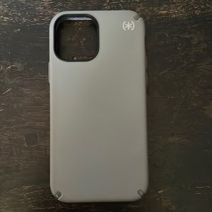 Speck iPhone 12/12 Pro Phone Case